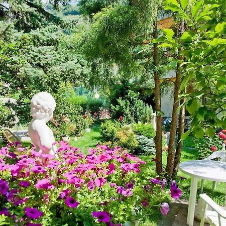 Villa Sabine - Renate メラーノ エクステリア 写真